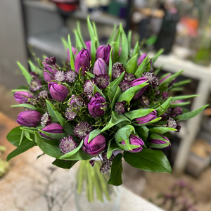 Tulpenstrauß in lila