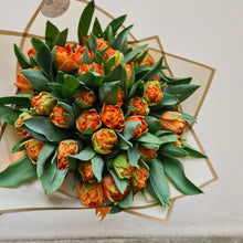 Laden Sie das Bild in den Galerie-Viewer, Tulpenstrauß Olivo