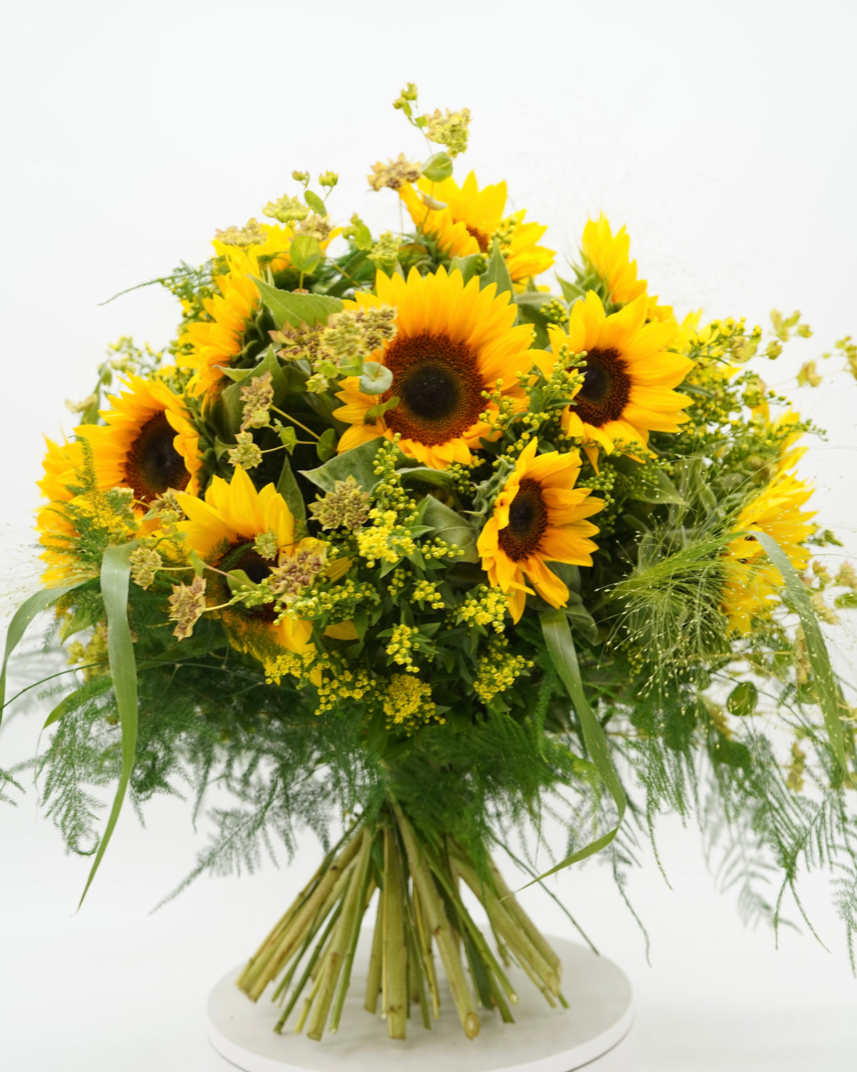 Eleganter Sonnenblumenstrauß – BLUMEN KREATIV