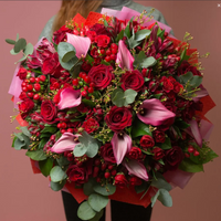 Blumenstrauß Rosenrot